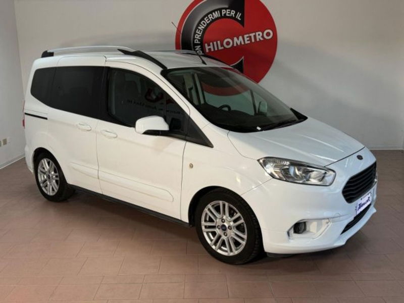 Ford Tourneo Courier 1.5 TDCI 75 CV Plus