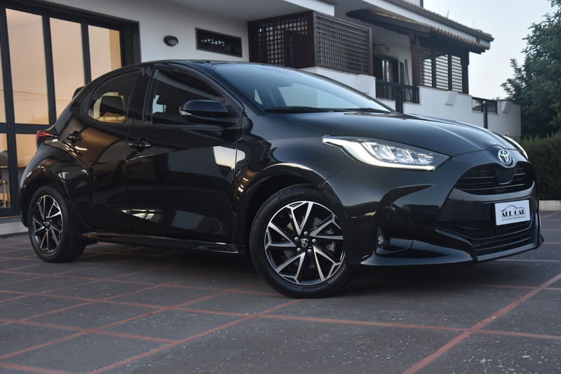 Toyota Yaris 1.5 Hybrid 5 porte Trend