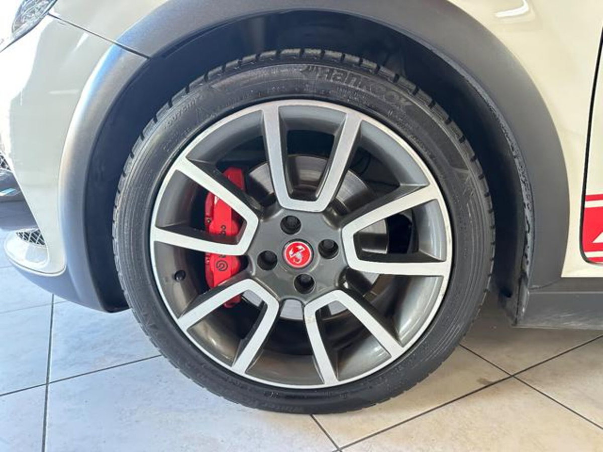 Abarth Grande Punto 1.4 T-Jet 16V 3 porte (2)