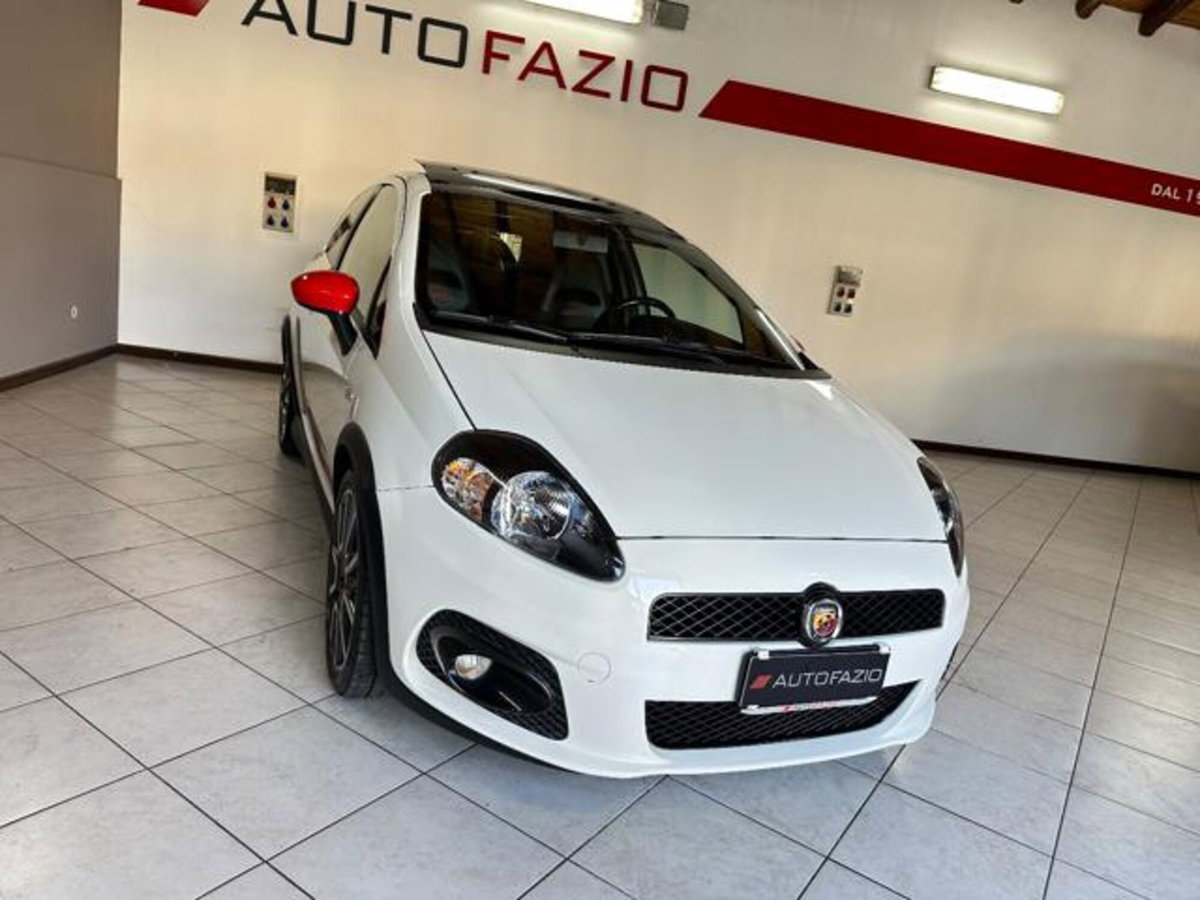 Abarth Grande Punto 1.4 T-Jet 16V 3 porte (3)