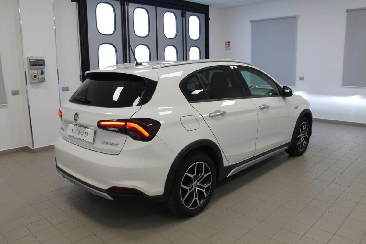 Fiat Tipo Tipo 1.3 Mjt S&S 5 porte Cross (4)