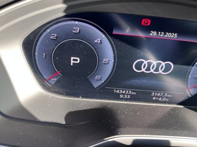 Audi A4 Avant 35 TDI/163 CV S tronic Business Advanced (7)