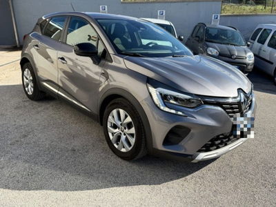 Renault Captur Blue dCi 95 CV Business usata