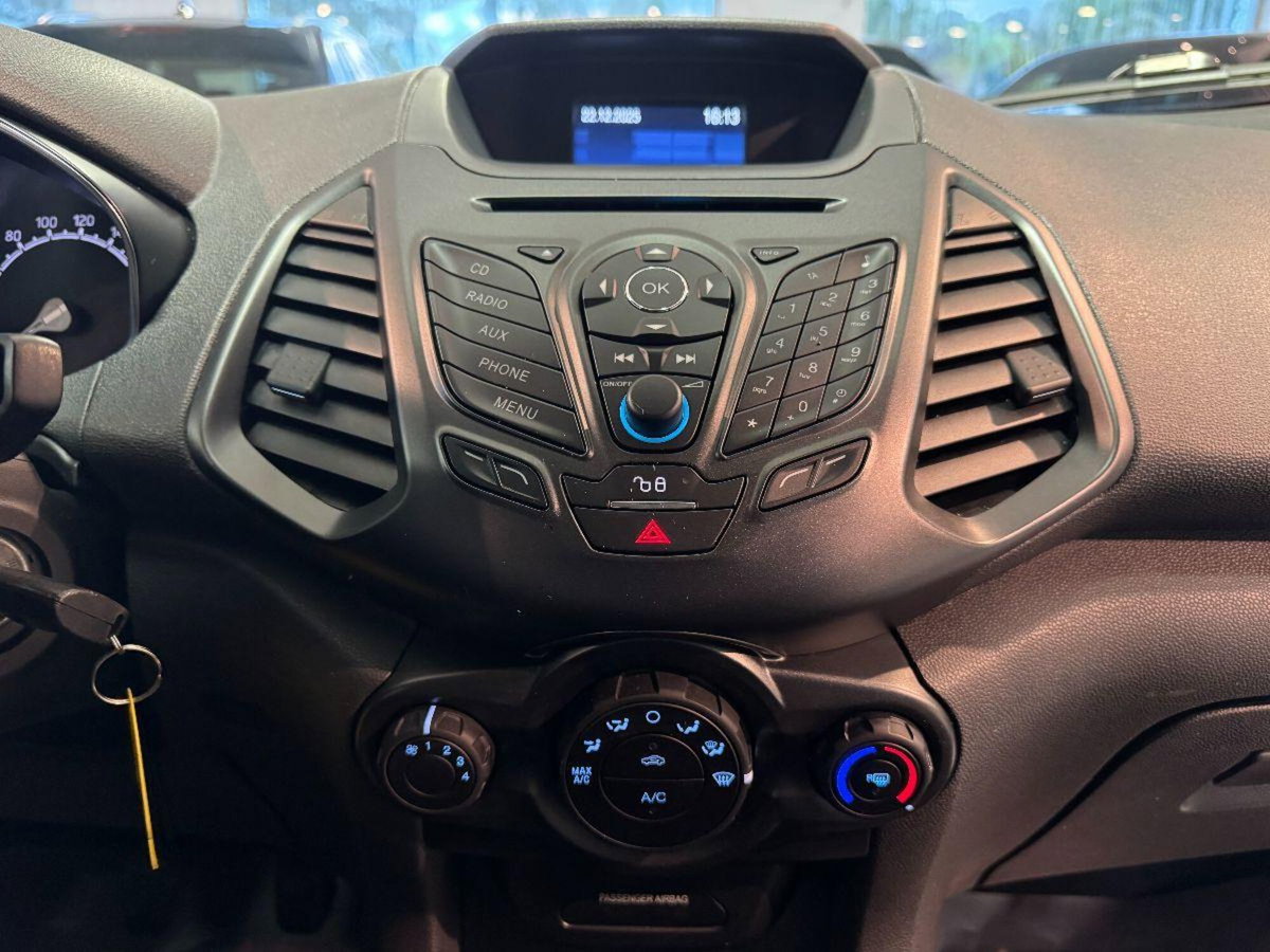 Ford EcoSport 1.5 TDCi 95 CV Titanium (13)