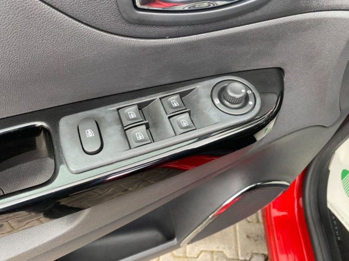 Renault Captur TCe 12V 90 CV Start&Stop Energy Hypnotic (12)