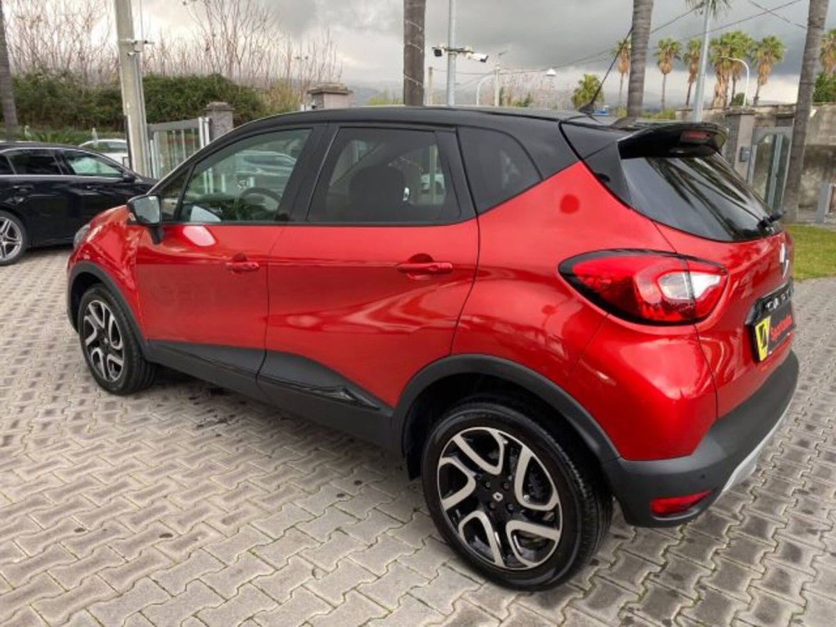 Renault Captur TCe 12V 90 CV Start&Stop Energy Hypnotic (3)