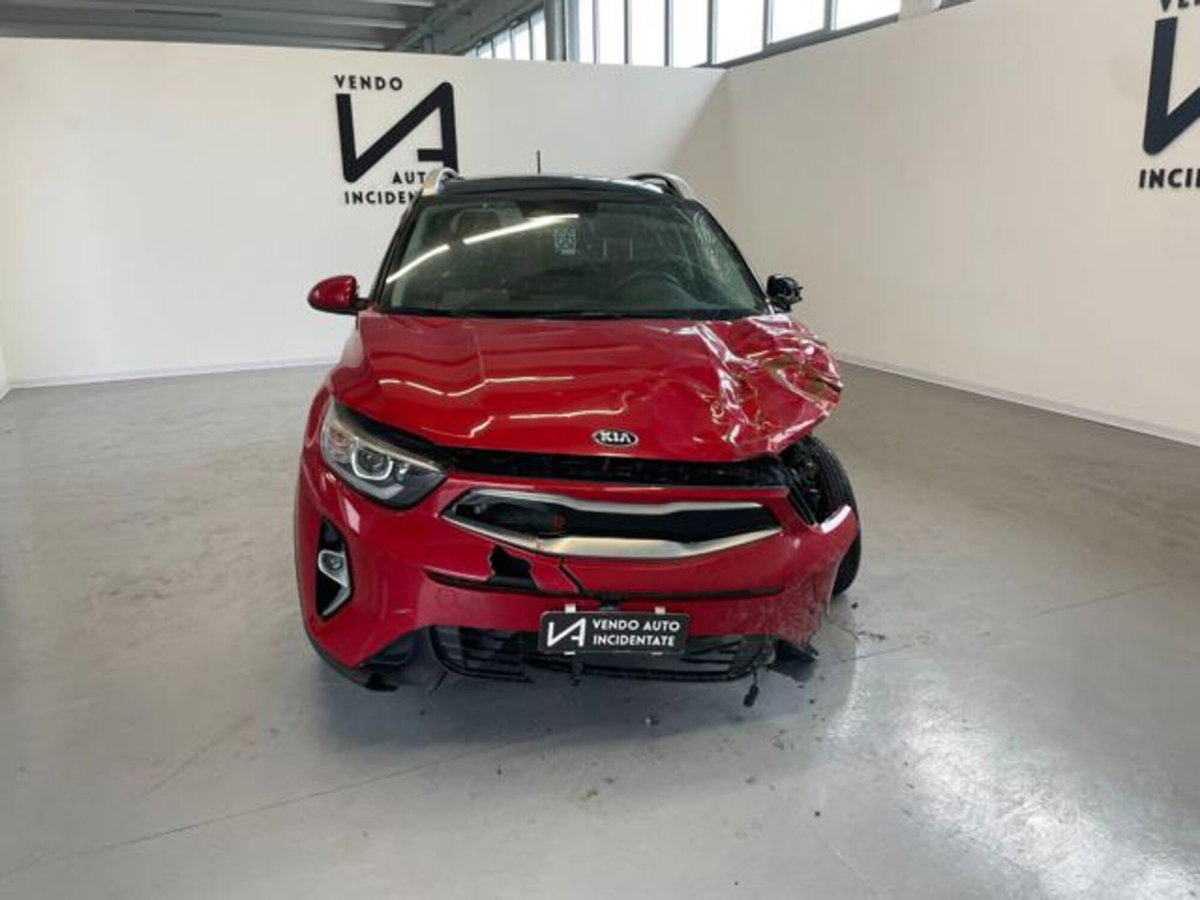 Kia Stonic 1.0 t-gdi Style (2)