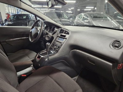 Peugeot 5008 1.6 e-HDi 115CV Stop&Start ETG6 Active (10)