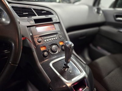 Peugeot 5008 1.6 e-HDi 115CV Stop&Start ETG6 Active (14)