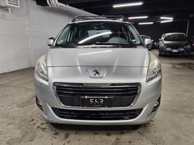 Peugeot 5008 1.6 e-HDi 115CV Stop&Start ETG6 Active (2)