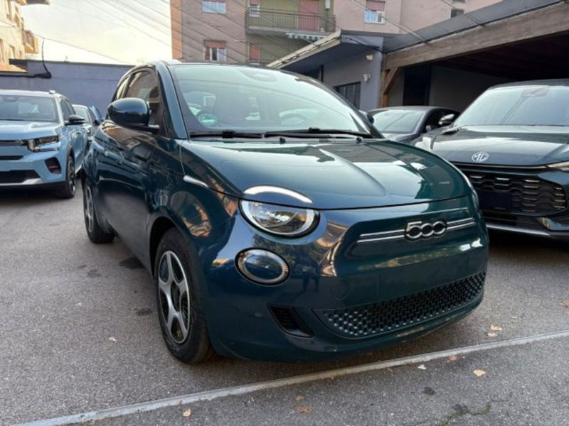Fiat 500e Icon Berlina 23,65 kWh