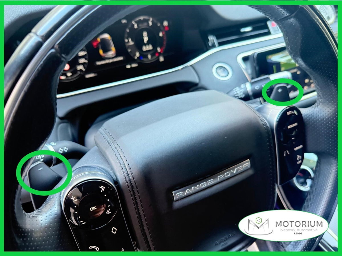 Land Rover Range Rover Evoque 2.0D I4-L.Flw 150 CV R-Dynamic S (10)