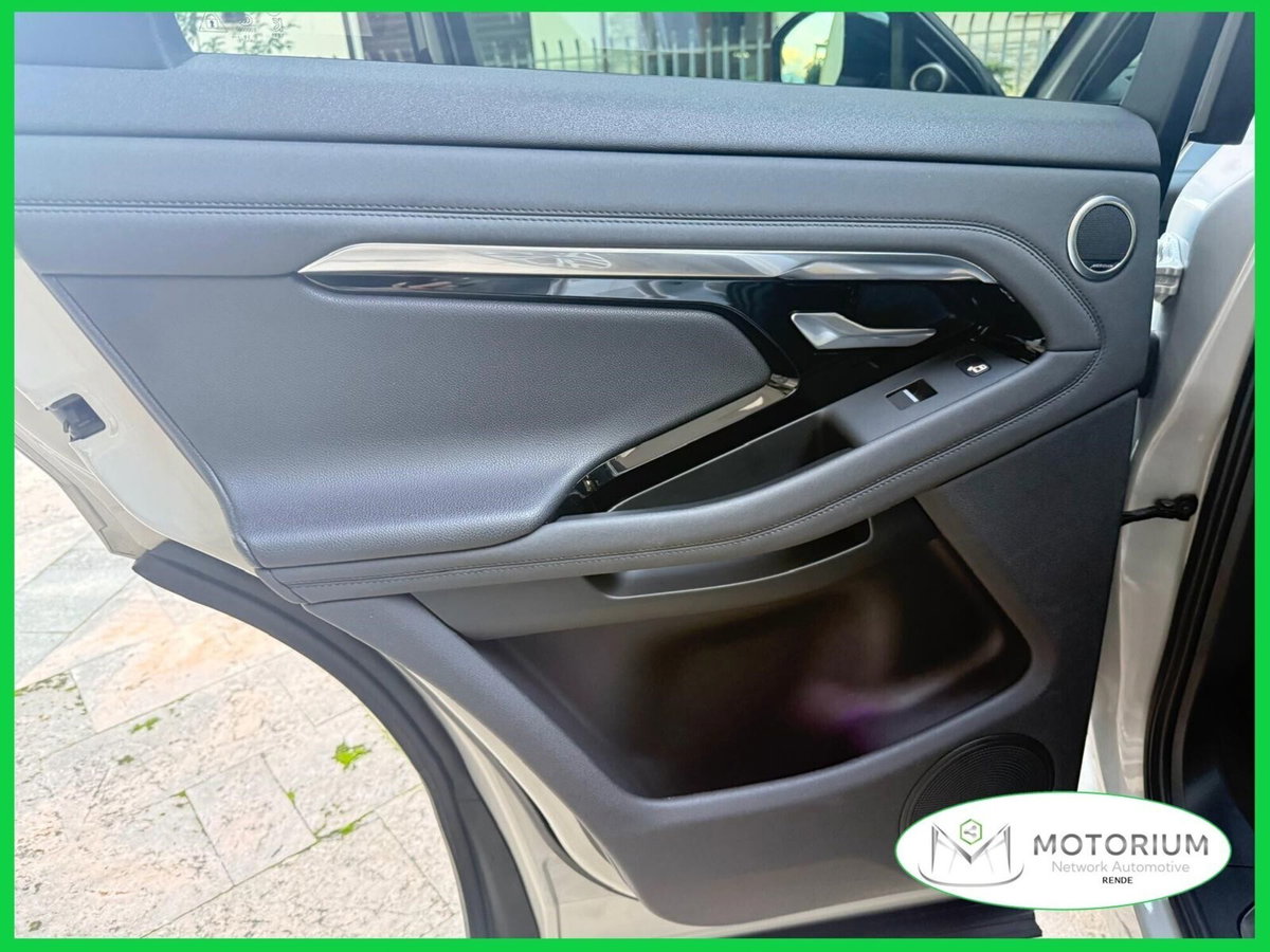Land Rover Range Rover Evoque 2.0D I4-L.Flw 150 CV R-Dynamic S (19)