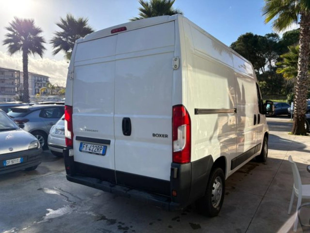 Peugeot Boxer Furgone 335 2.0 BlueHDi 130CV PC-TN Furgone (4)