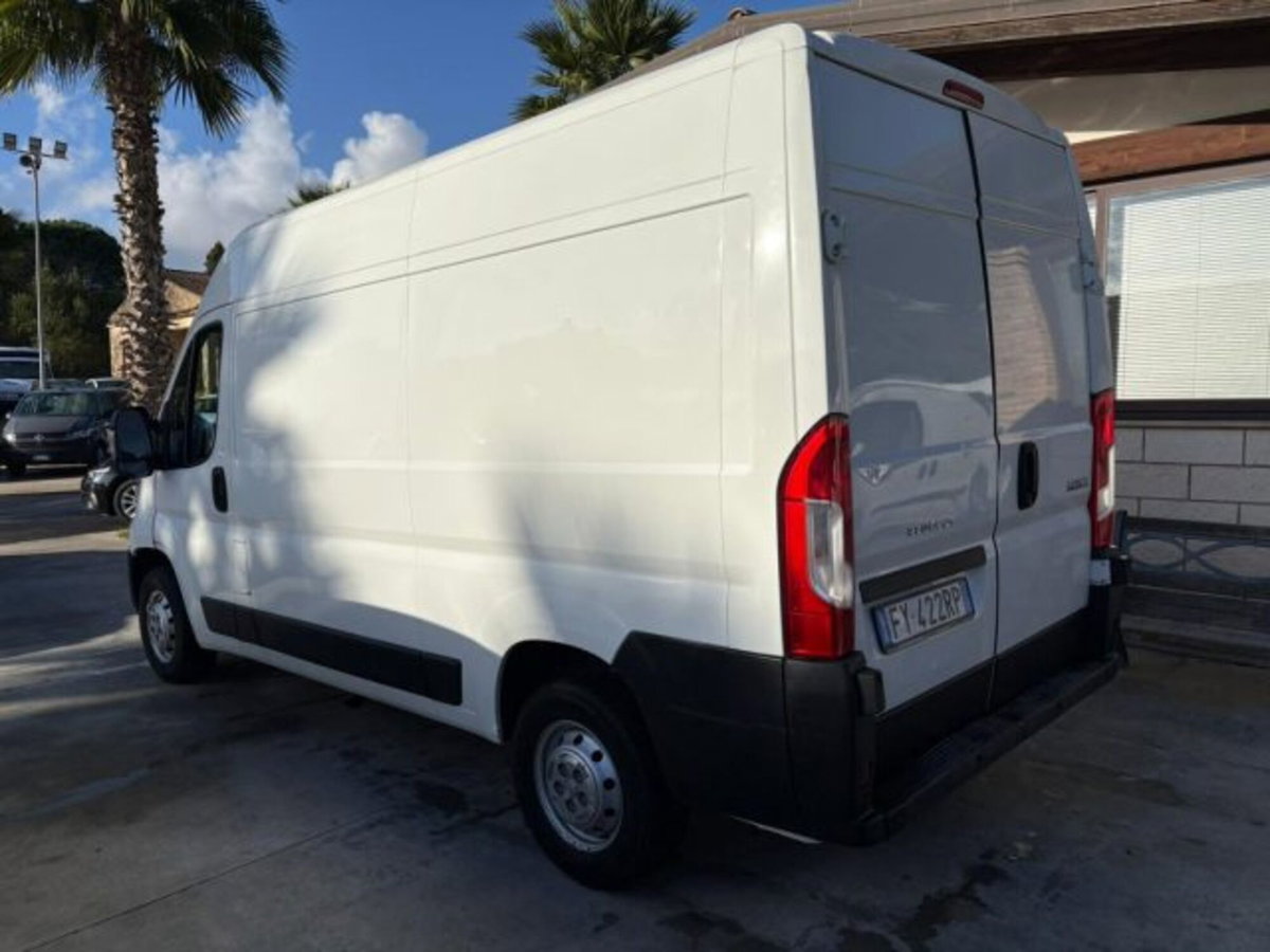 Peugeot Boxer Furgone 335 2.0 BlueHDi 130CV PC-TN Furgone (6)