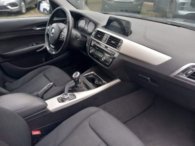 BMW Serie 1 116d 2.0 116CV cat 5 porte Attiva DPF (17)