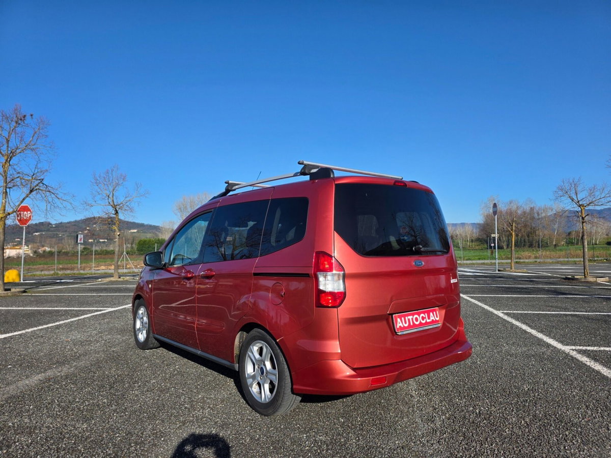 Ford Tourneo Courier 1.6 TDCI 95 CV Plus (7)
