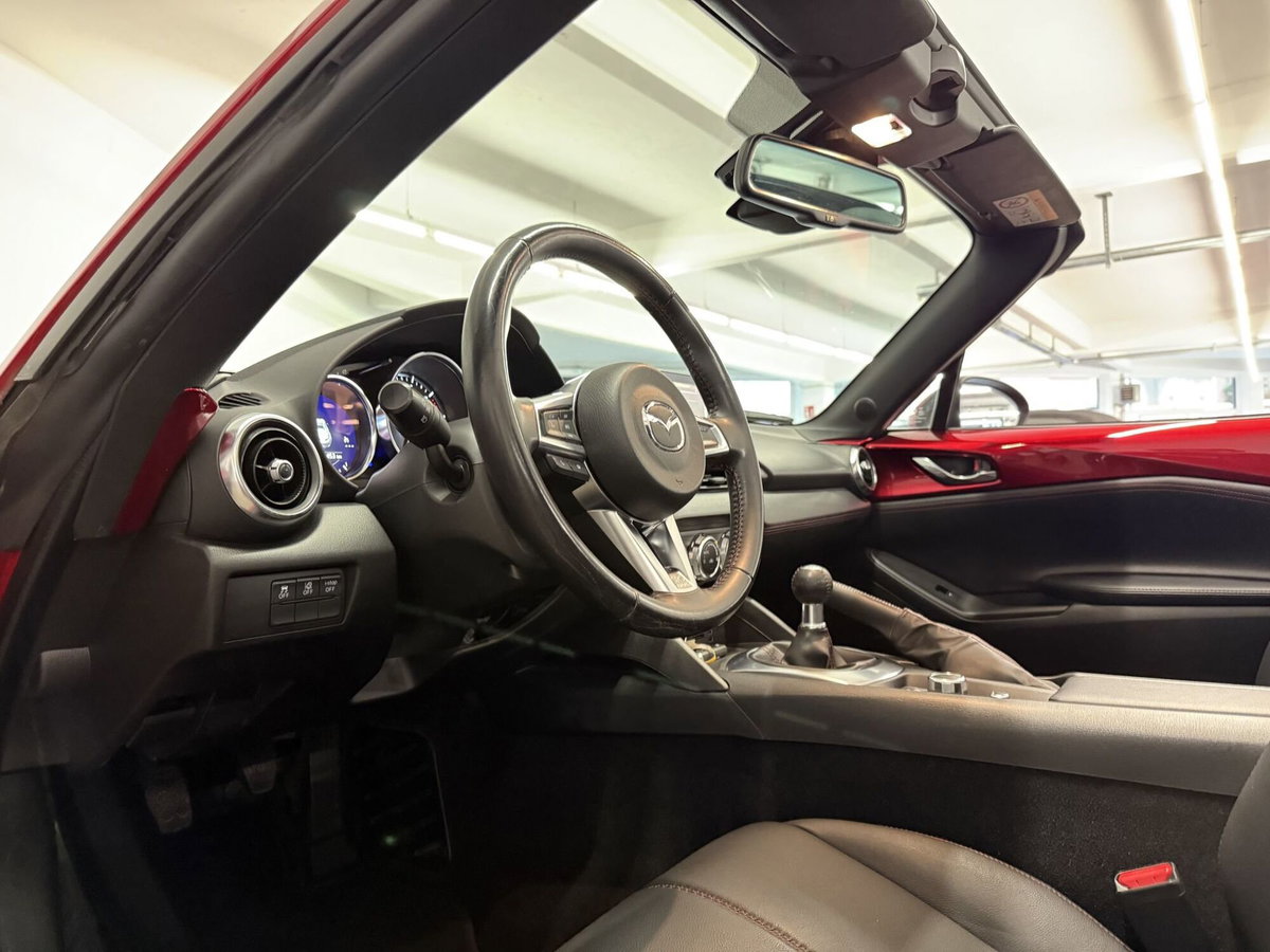 Mazda MX-5 2.0L Skyactiv-G Sport (9)