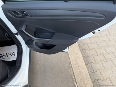 Volkswagen T-Roc 2.0 tdi R-Line 115cv (19)