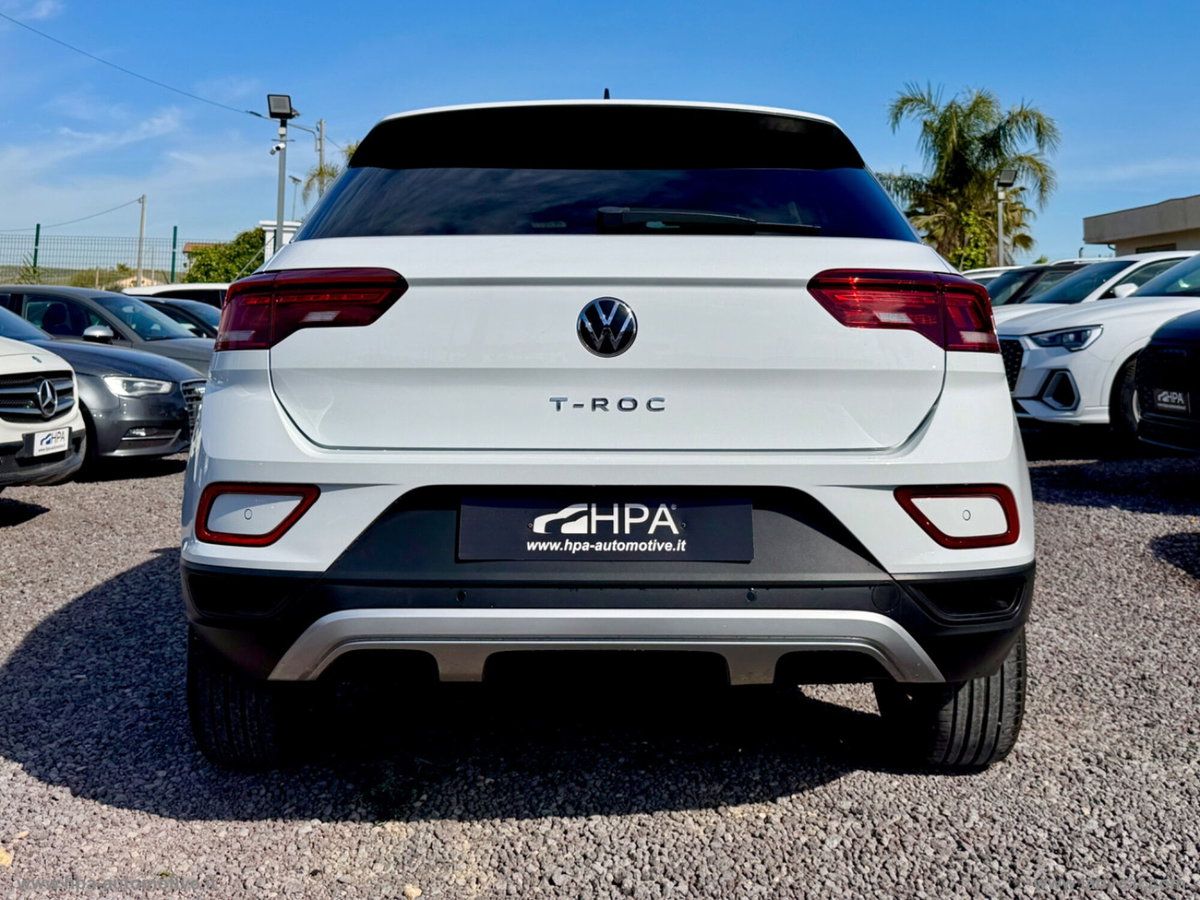 Volkswagen T-Roc 2.0 tdi R-Line 115cv (5)