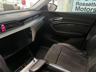 Audi Q8 Sportback 50 S line edition quattro (13)