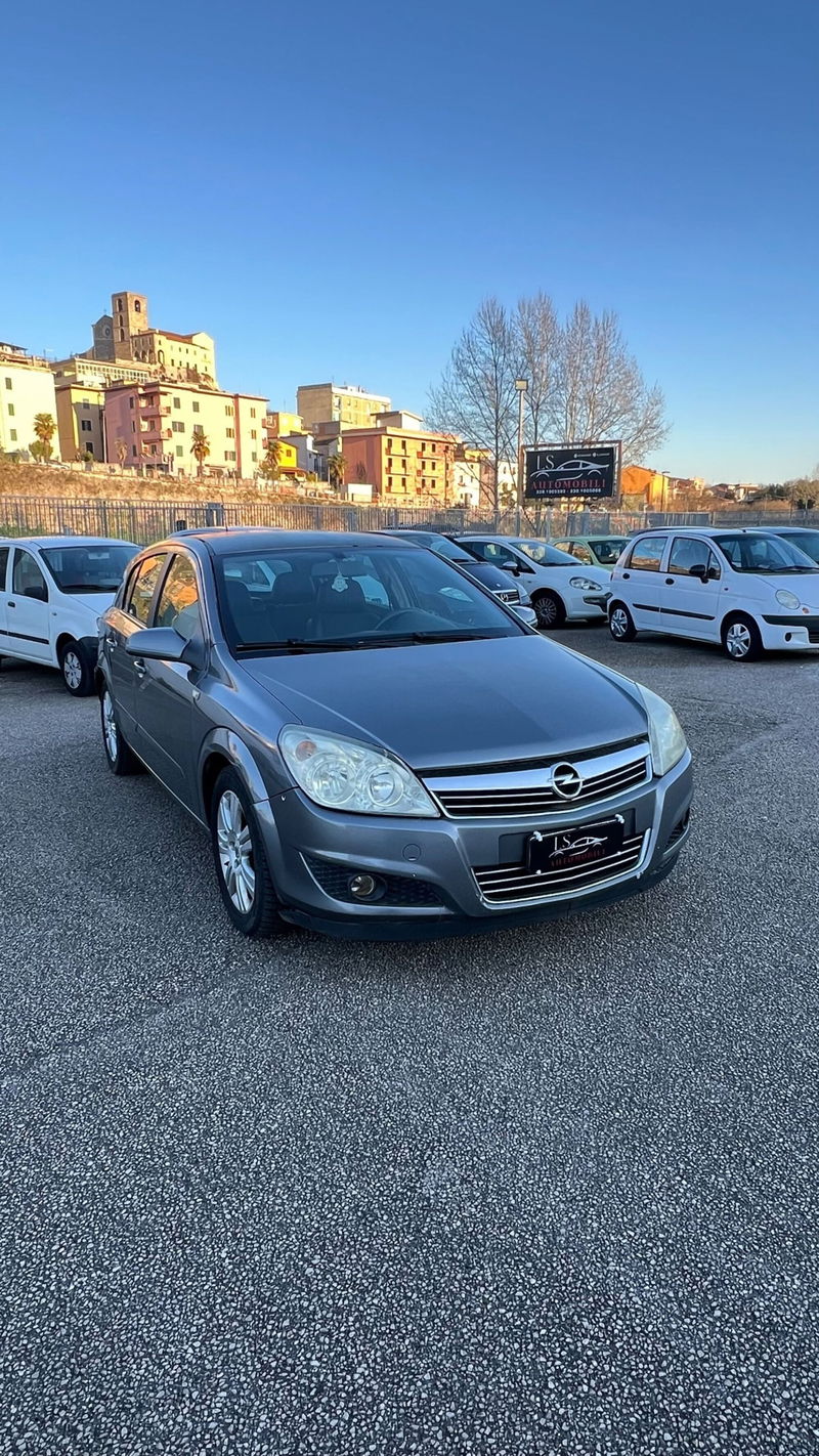 Opel Astra 1.7 CDTI 101CV 5 porte Enjoy