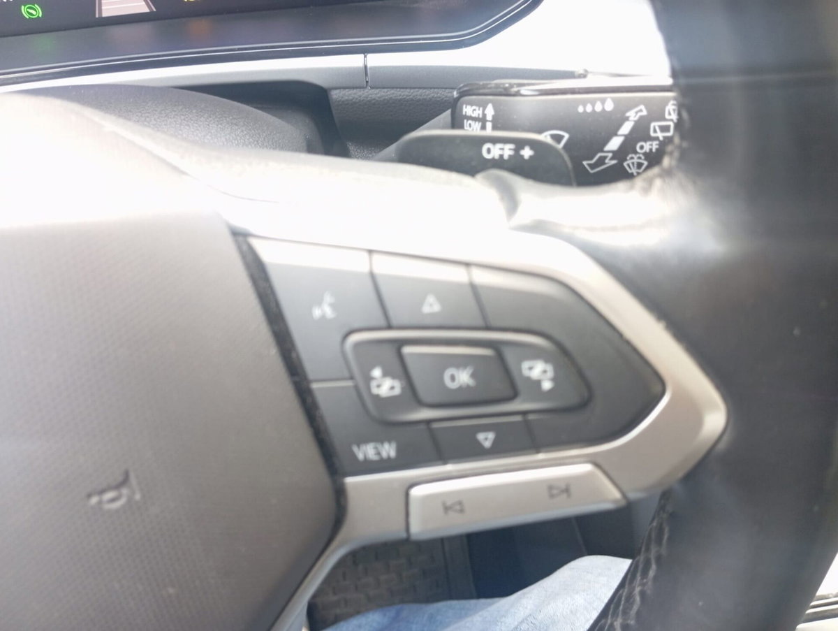 Volkswagen T-Roc 2.0 tdi Life 150cv dsg (10)
