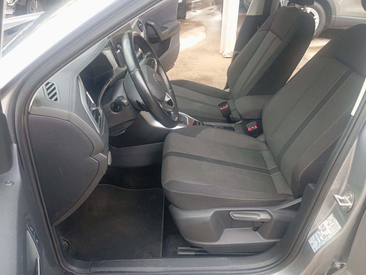 Volkswagen T-Roc 2.0 tdi Life 150cv dsg (17)