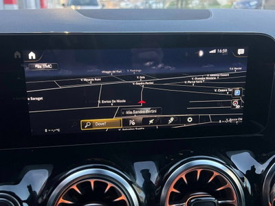 Mercedes-Benz GLA SUV 250 e Plug-in hybrid Automatic Premium (17)
