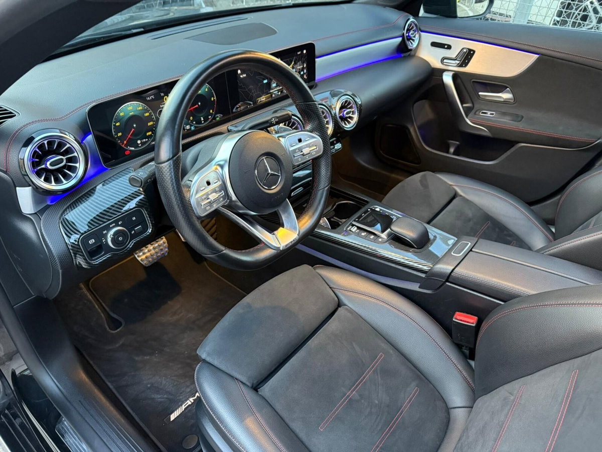 Mercedes-Benz CLA 200 d Automatic Premium (16)