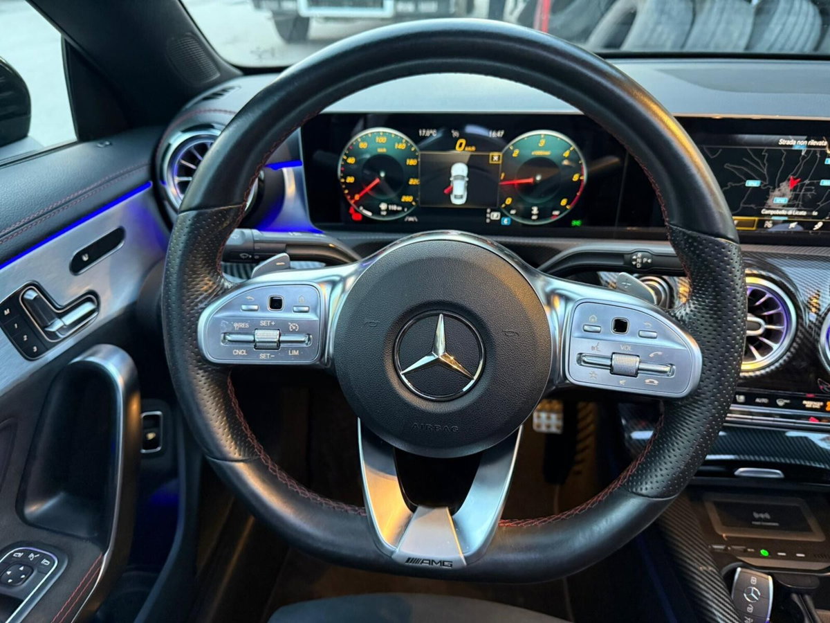 Mercedes-Benz CLA 200 d Automatic Premium (19)