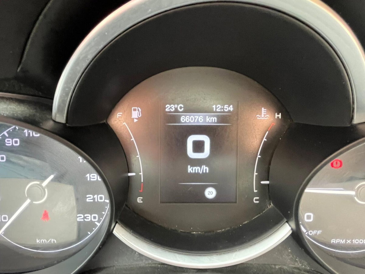 Fiat 500X 1.3 MultiJet 95 CV Connect (19)