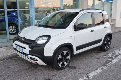 Fiat Panda 1.0 FireFly S&S Hybrid City Cross usata