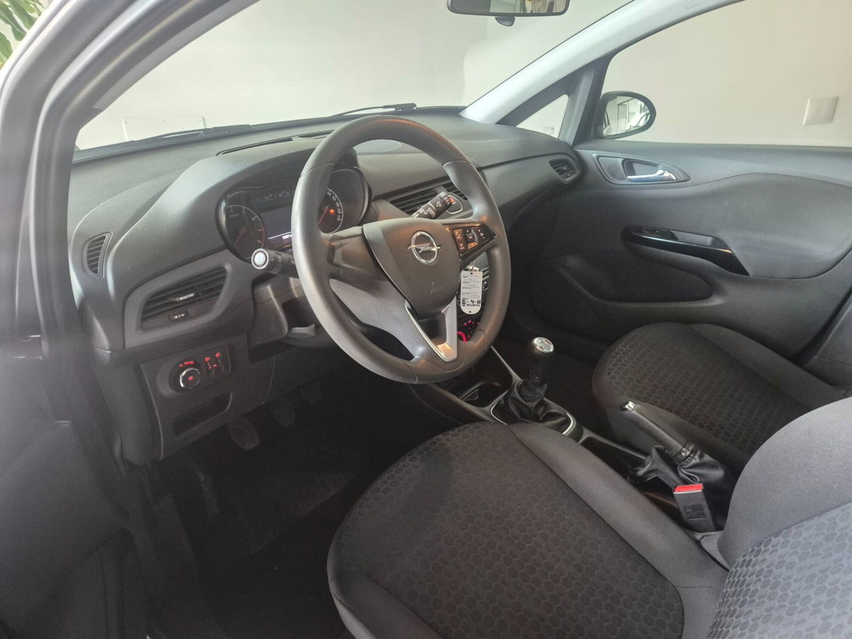 Opel Corsa 1.2 5 porte Advance (4)