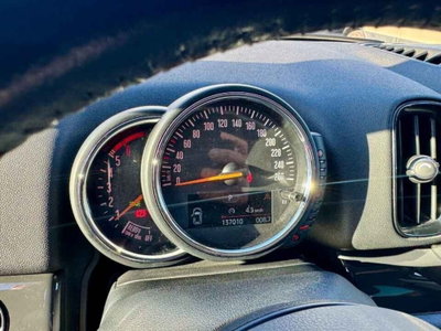 MINI Mini Countryman 2.0 Cooper D Essential Countryman (18)