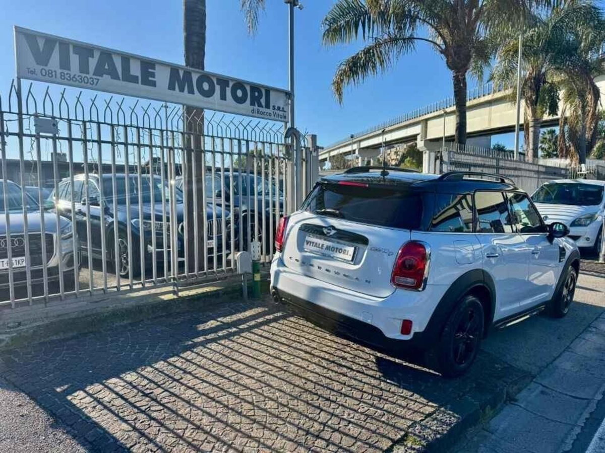 MINI Mini Countryman 2.0 Cooper D Essential Countryman (6)