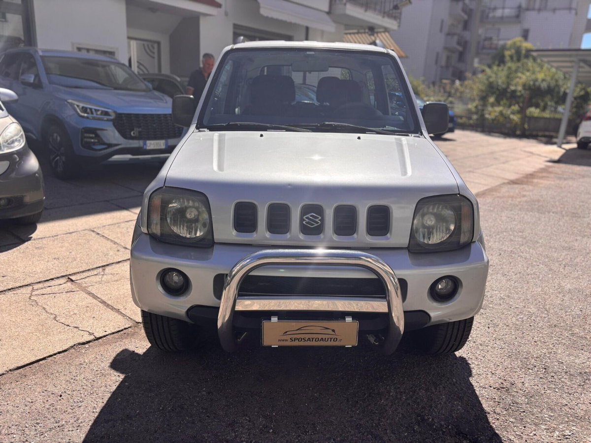 Suzuki Jimny 1.3i 16V cat 4WD JLX (2)