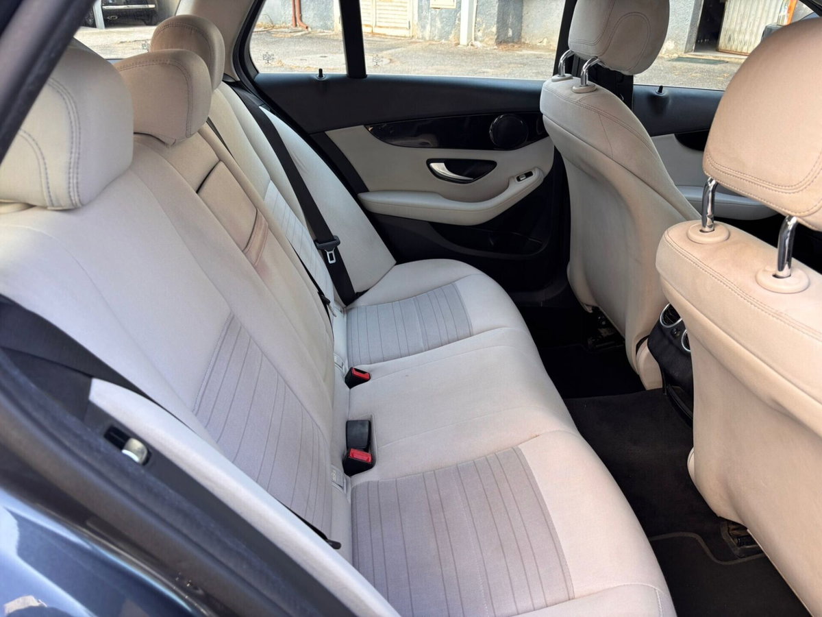 Mercedes-Benz Classe C Station Wagon 220 d 4Matic Auto Premium (17)