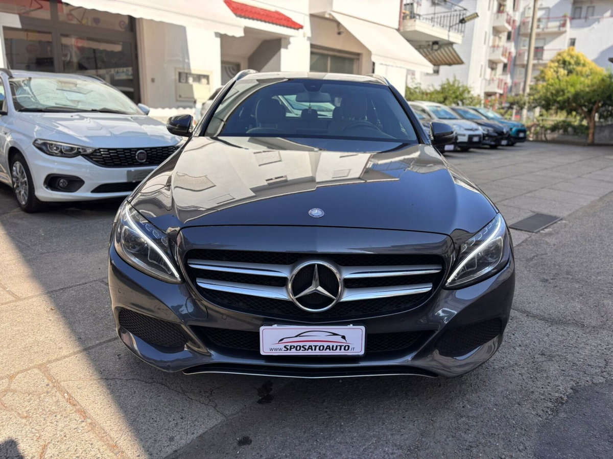 Mercedes-Benz Classe C Station Wagon 220 d 4Matic Auto Premium (2)
