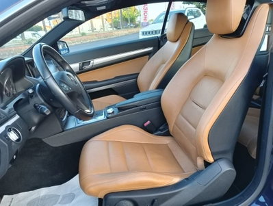 Mercedes-Benz Classe E Coupé 350 CDI Coupé BlueEFFICIENCY Avantgarde (8)
