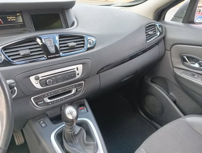 Renault Scenic E-Tech Electric XMod 1.5 dCi 110CV Start&Stop Energy (10)