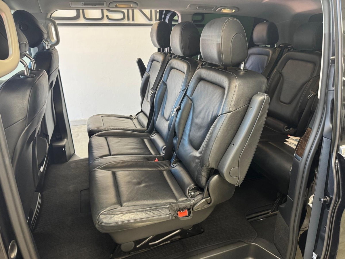 Mercedes-Benz Classe V 220 d Premium Long (13)