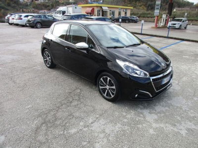 Peugeot 208 75 5 porte Allure usata