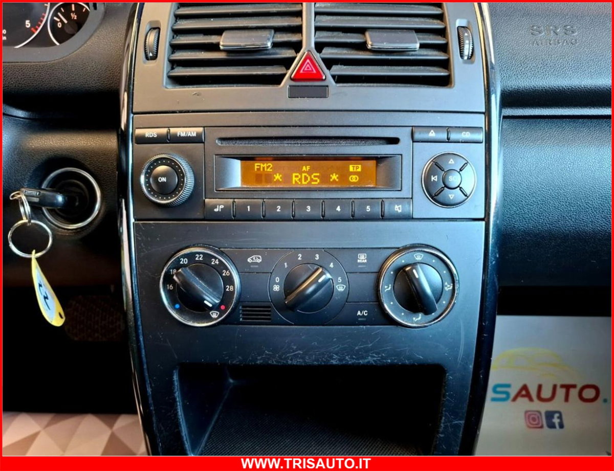 Mercedes-Benz Classe A 160 CDI (15)