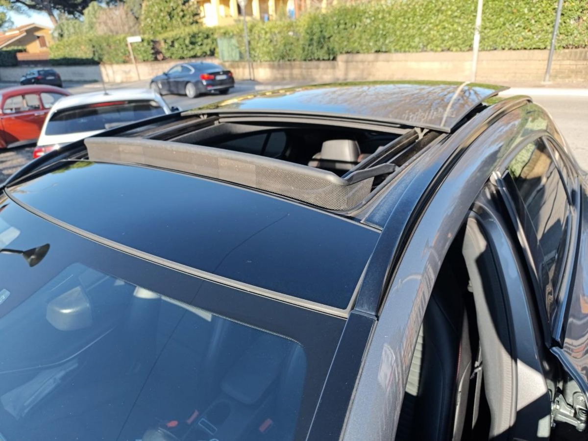 Mercedes-Benz GLA SUV 220 d Automatic Executive (13)