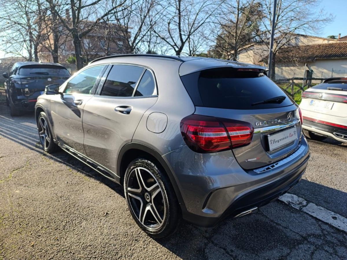 Mercedes-Benz GLA SUV 220 d Automatic Executive (6)