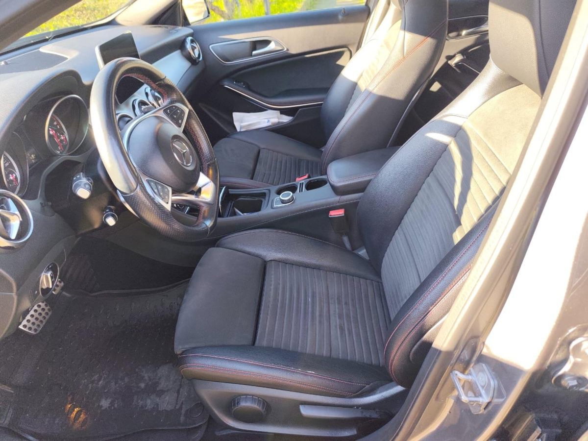 Mercedes-Benz GLA SUV 220 d Automatic Executive (7)
