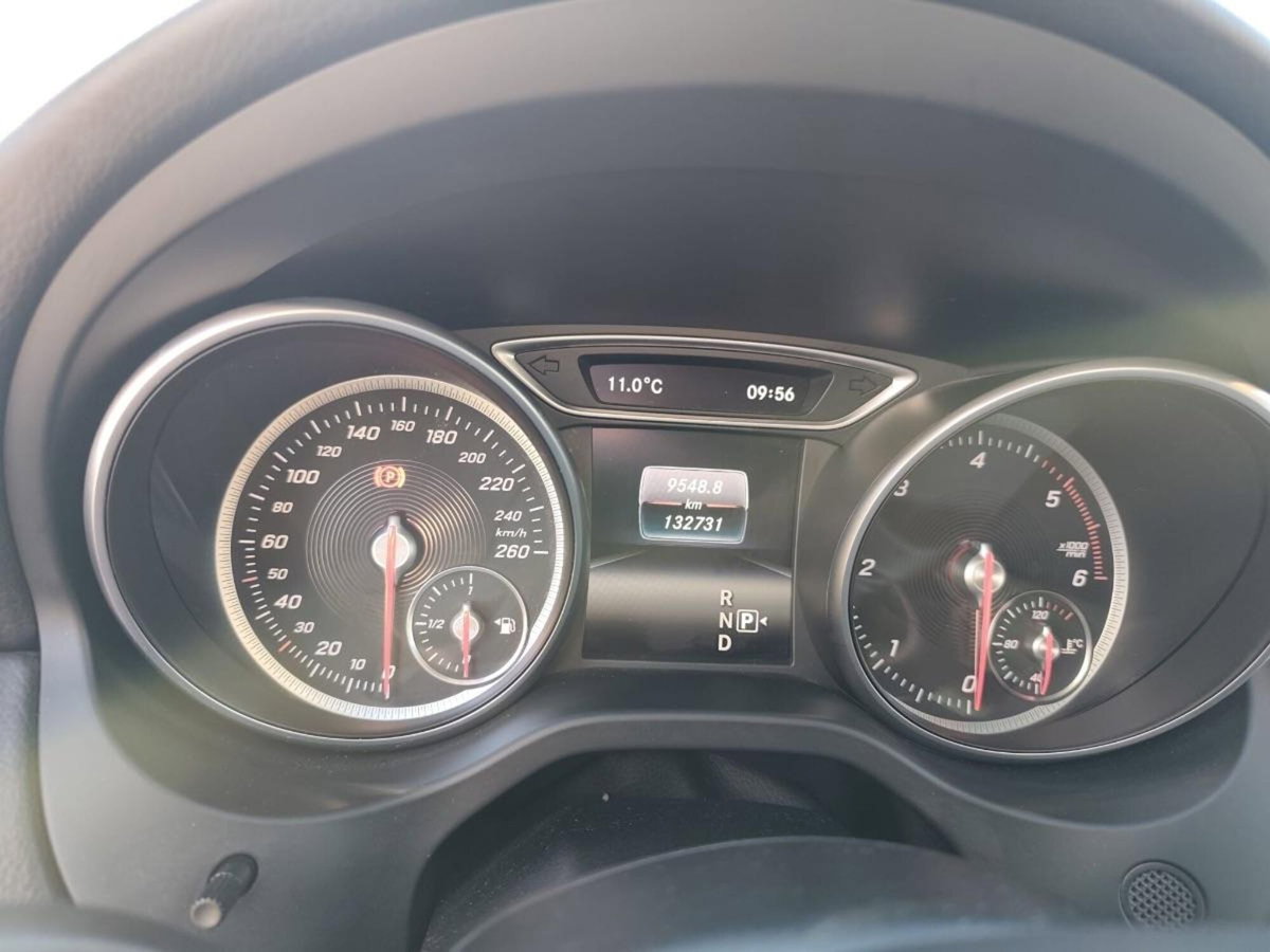 Mercedes-Benz GLA SUV 220 d Automatic Executive (9)