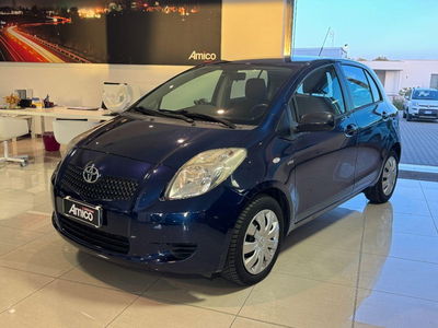 Toyota Yaris 1.D-4D DPF 5 porte M-MT Sol usata