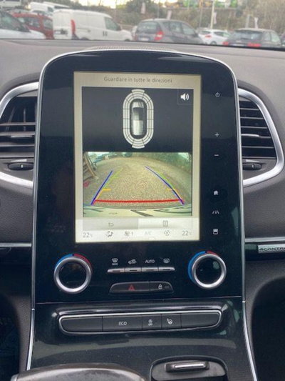 Renault Espace dCi 160CV EDC Energy Initiale Paris 4Control (9)